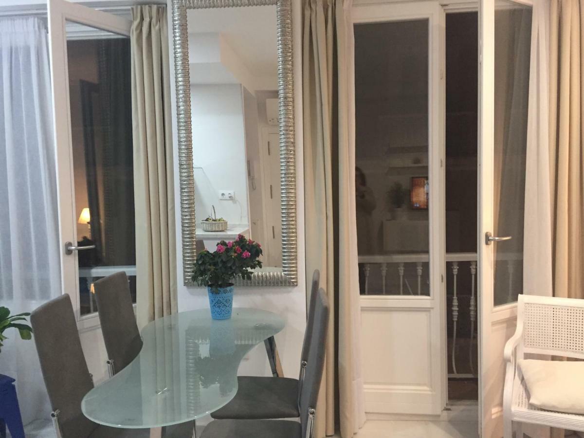 Apartamento Calle Nueva Cadiz Bagian luar foto